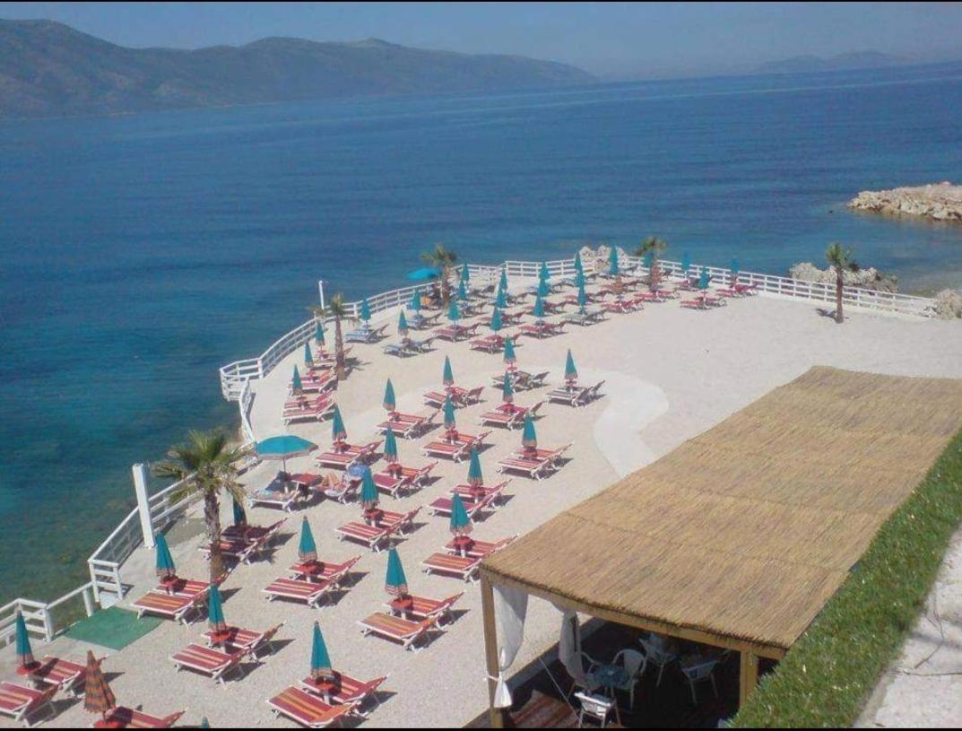 Hotel Roi Radhimë المظهر الخارجي الصورة
