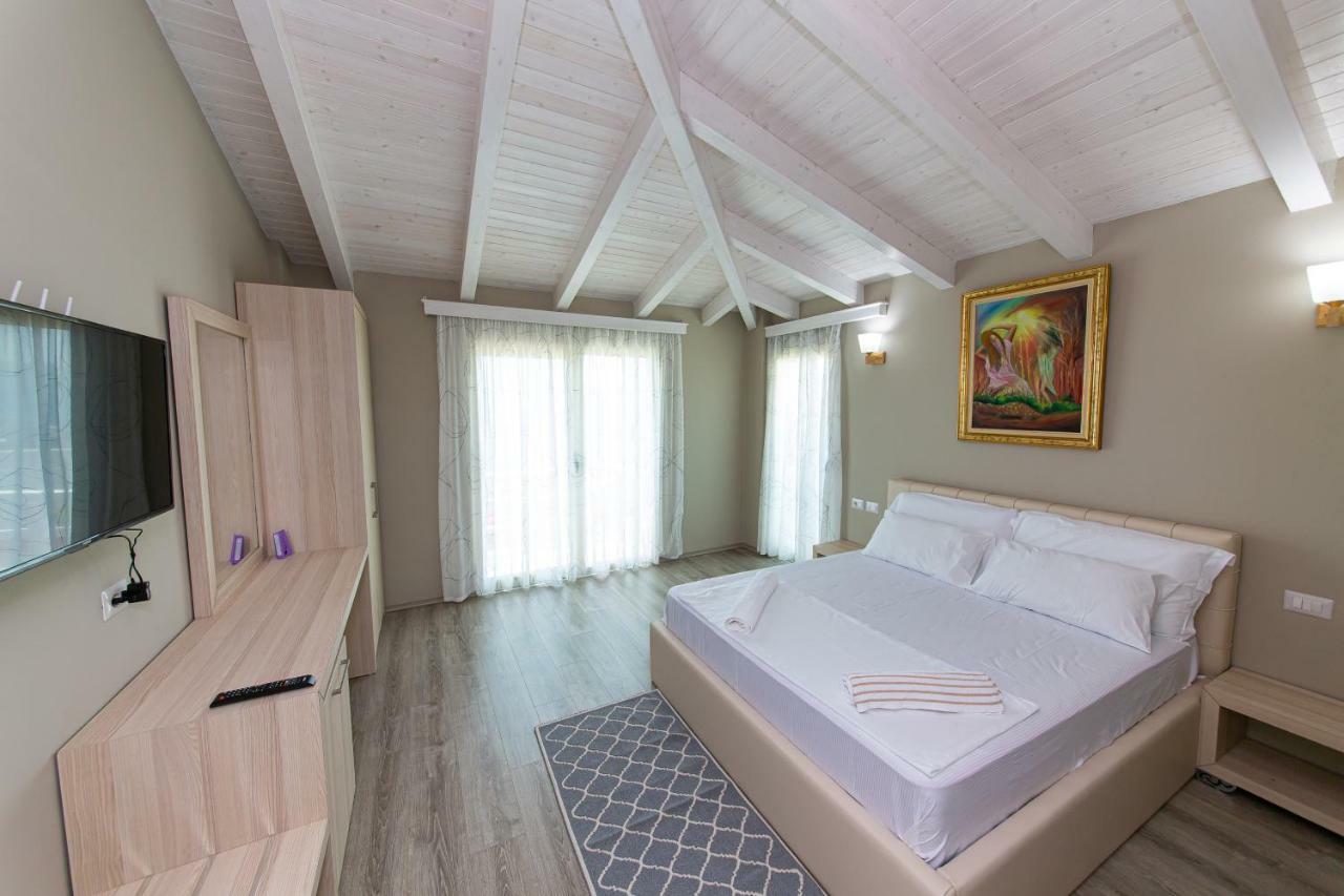 Hotel Roi Radhimë المظهر الخارجي الصورة