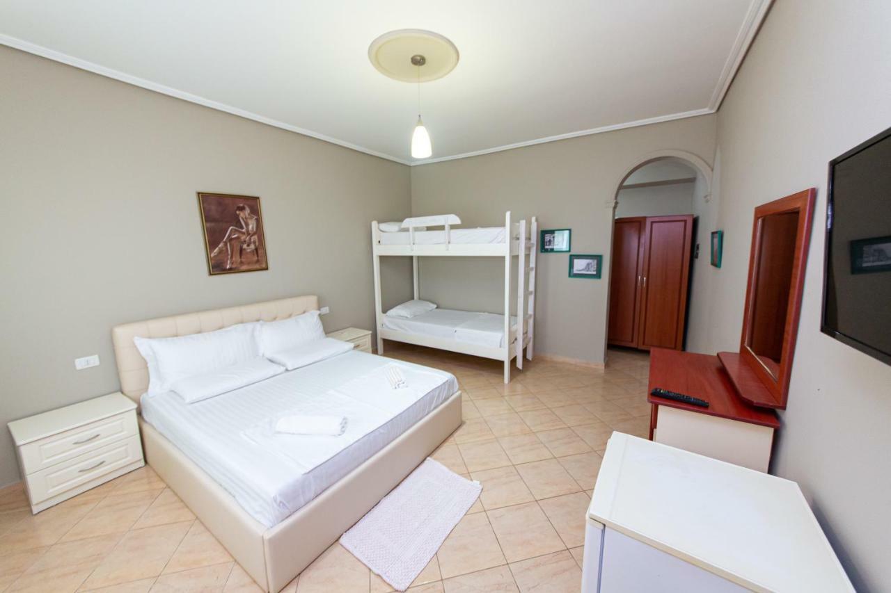 Hotel Roi Radhimë المظهر الخارجي الصورة